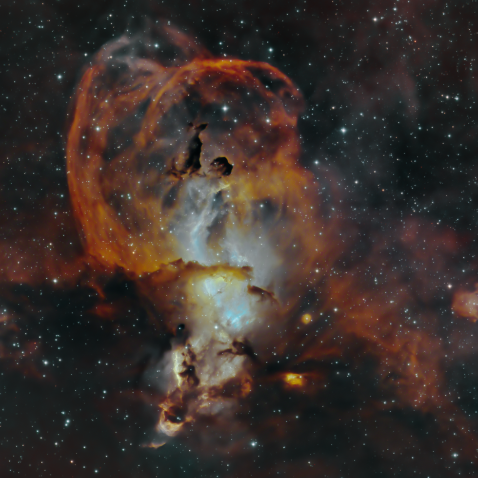 The Statue of Liberty Nebula Telescope Live